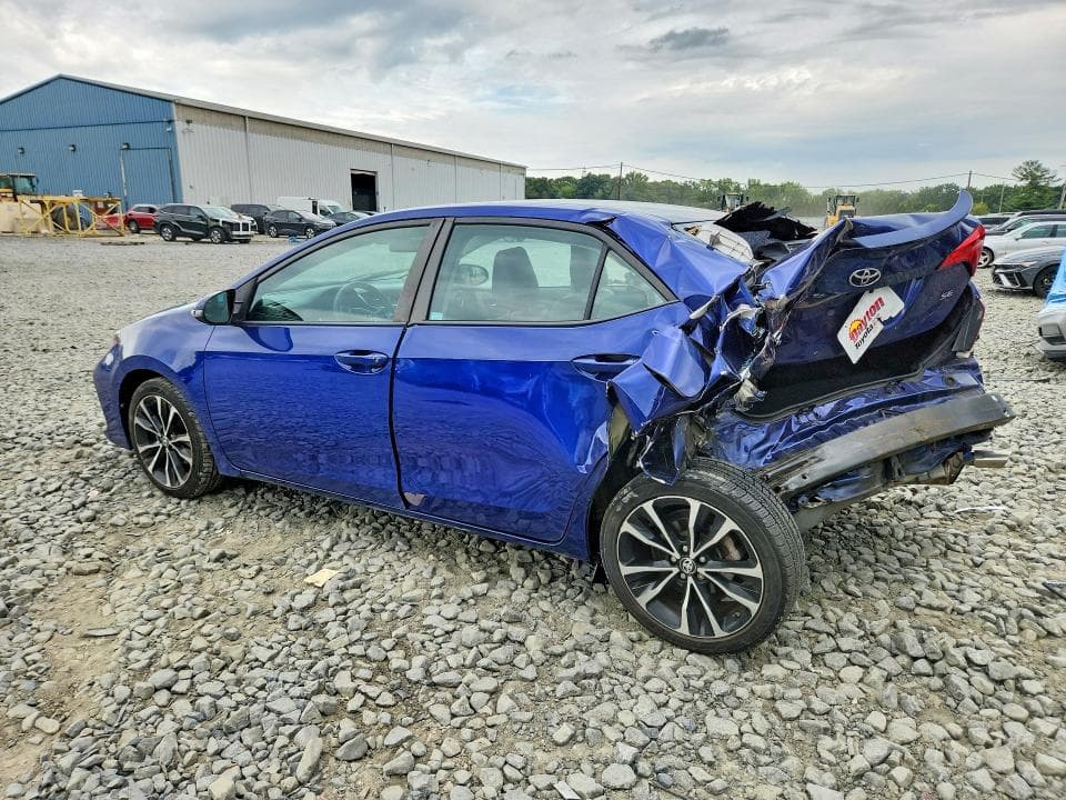 2017 TOYOTA COROLLA SE 2