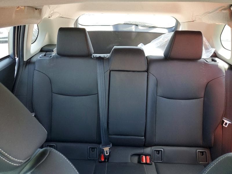 2024 TOYOTA COROLLA CROSS XLE 10