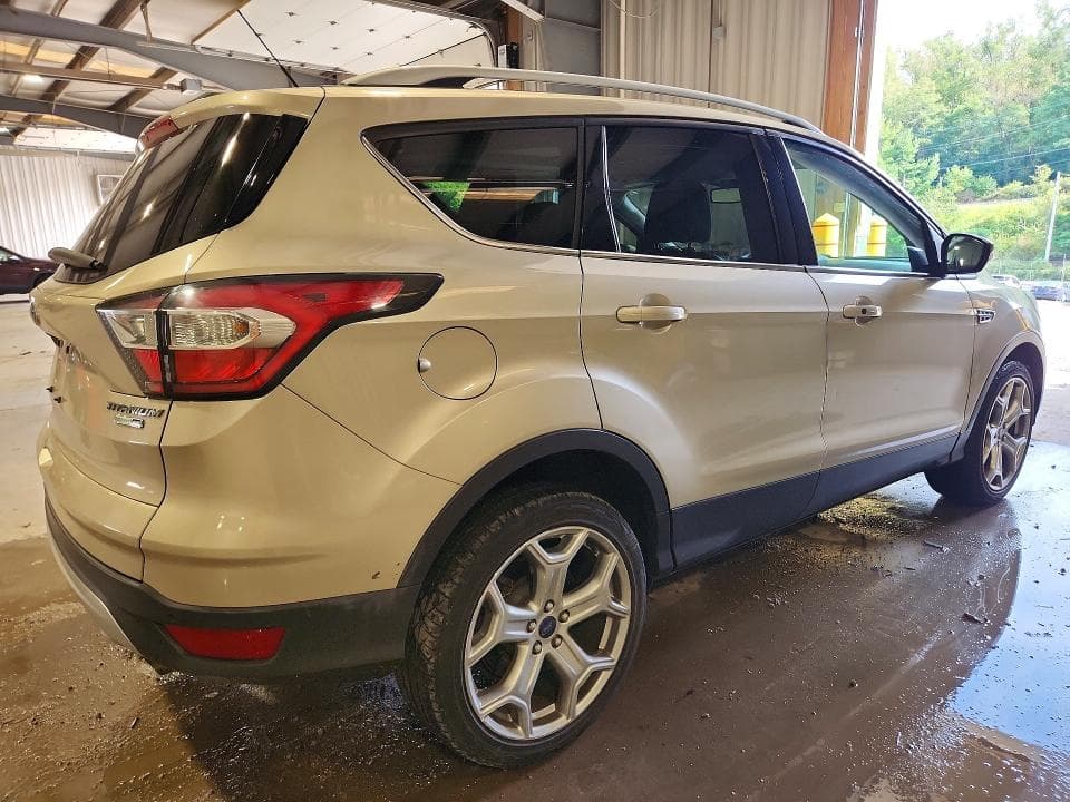 2017 FORD ESCAPE TITANIUM 3