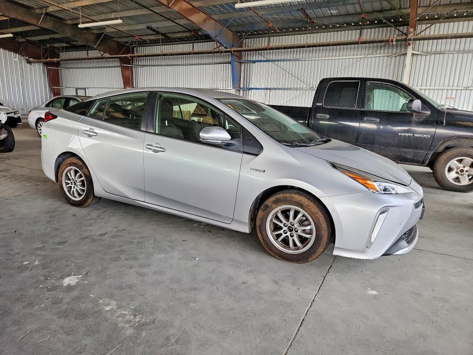 2021 TOYOTA PRIUS LE AWD-E 4