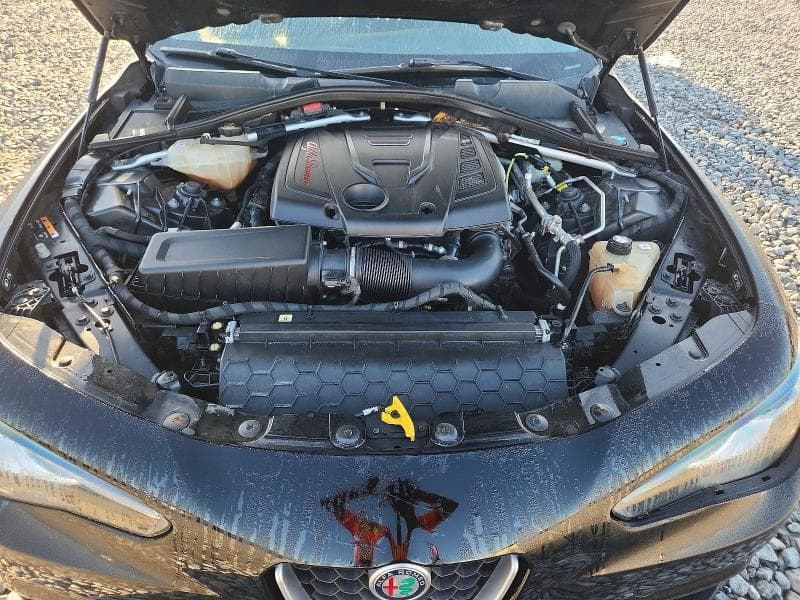 2017 ALFA ROMEO GIULIA 11