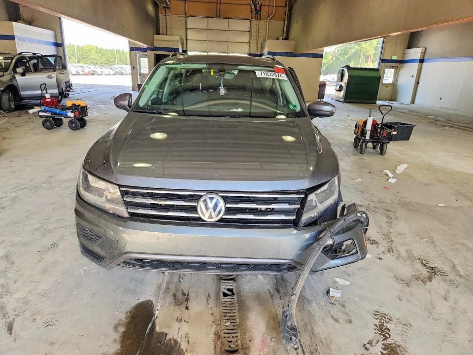 2021 VOLKSWAGEN TIGUAN SE 5