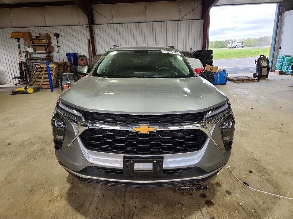 2025 CHEVROLET TRAX 1LT 5