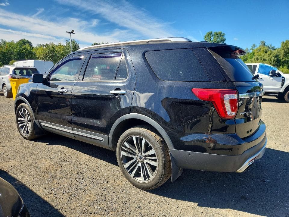 2017 FORD EXPLORER PLATINUM 2