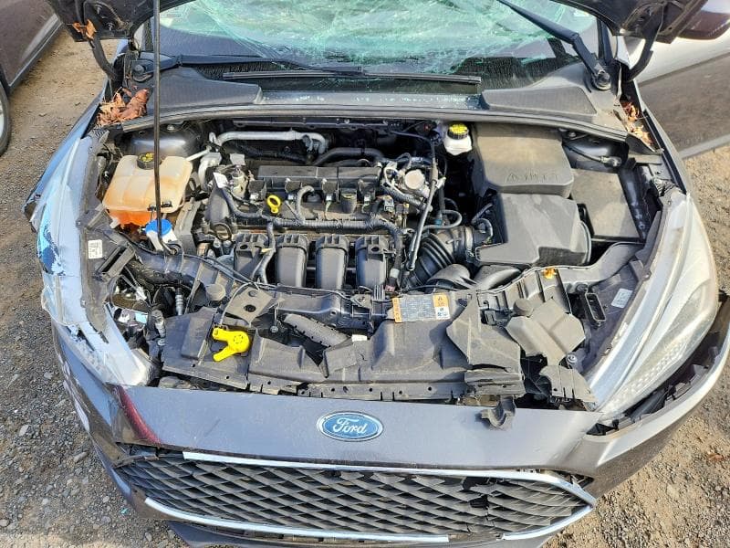 2018 FORD FOCUS SE 11