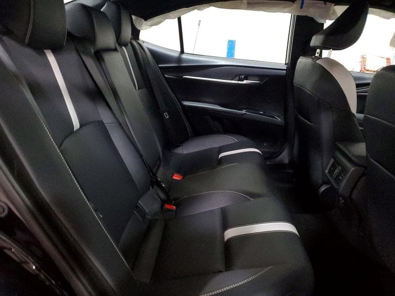 2025 TOYOTA CAMRY SE 10