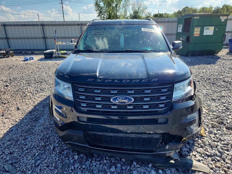 2017 FORD EXPLORER XLT 5