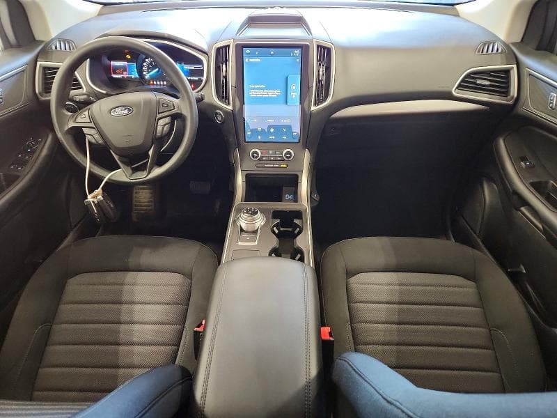 2021 FORD EDGE SE 8