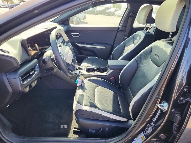 2025 KIA K4 GT LINE 7