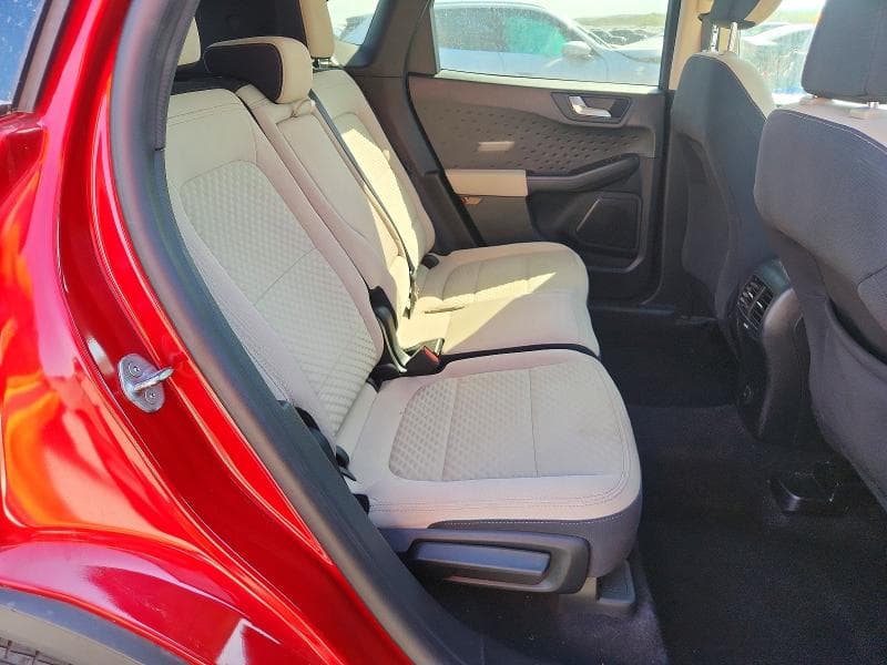 2020 FORD ESCAPE SE 10