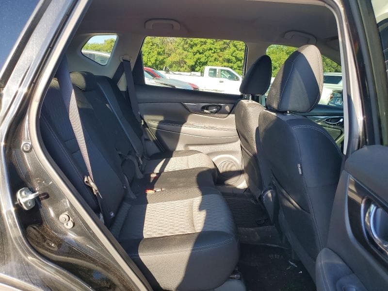 2017 NISSAN ROGUE SV 11