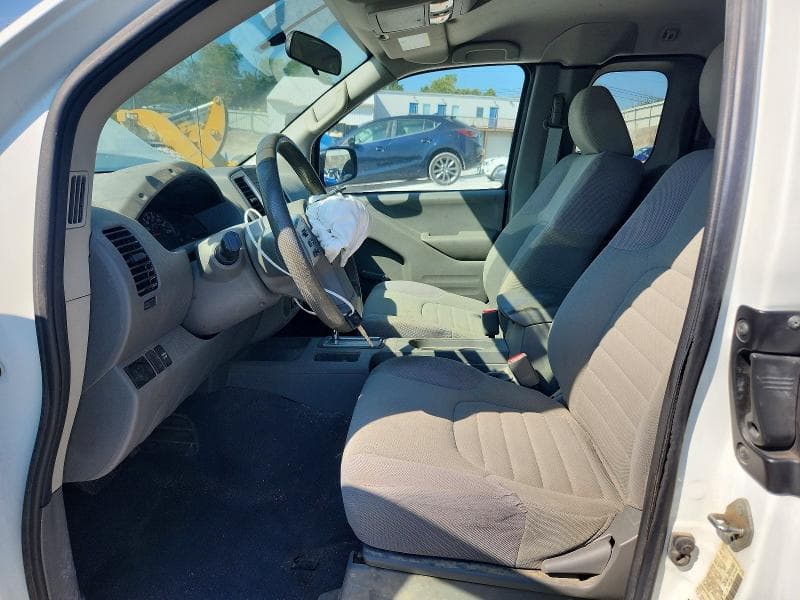 2019 NISSAN FRONTIER S 7