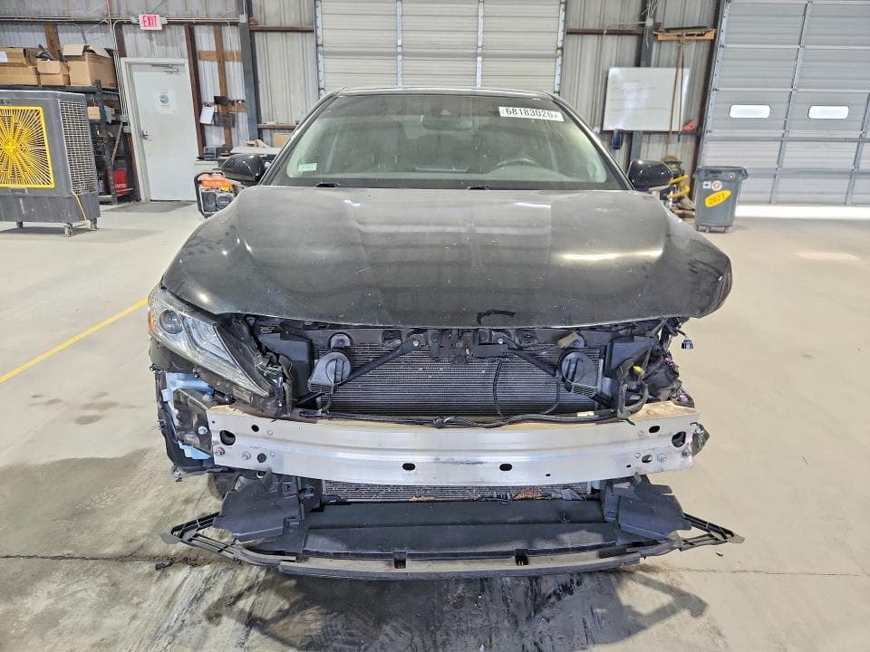 2023 TOYOTA CAMRY XLE 5
