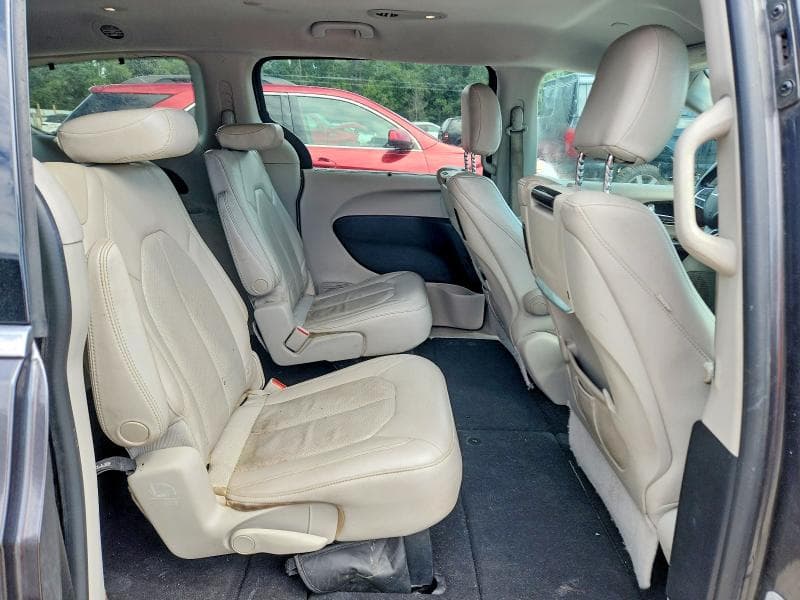 2017 CHRYSLER PACIFICA TOURING L PLUS 11
