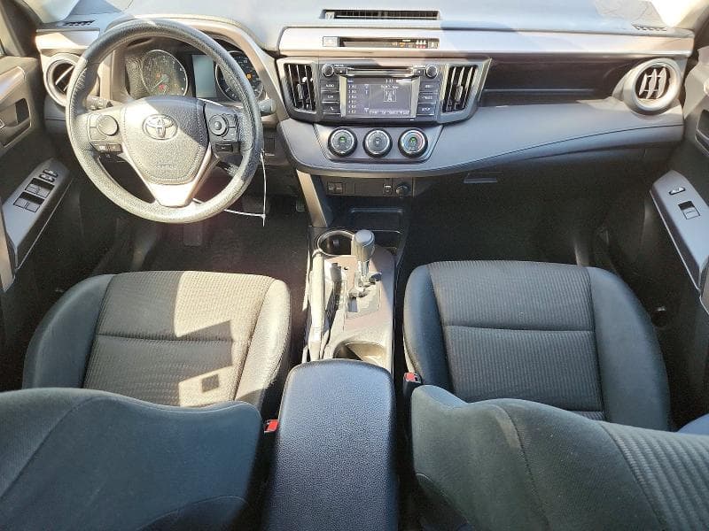 2018 TOYOTA RAV4 LE 8