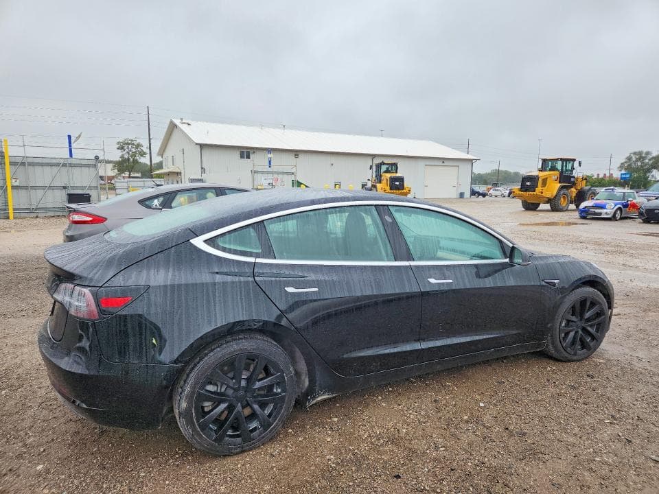 2019 TESLA MODEL 3 3