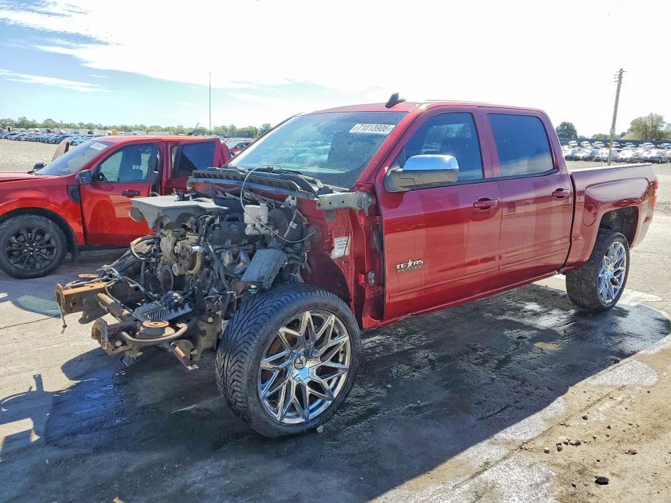 2018 CHEVROLET SILVERADO C1500 LT - 1