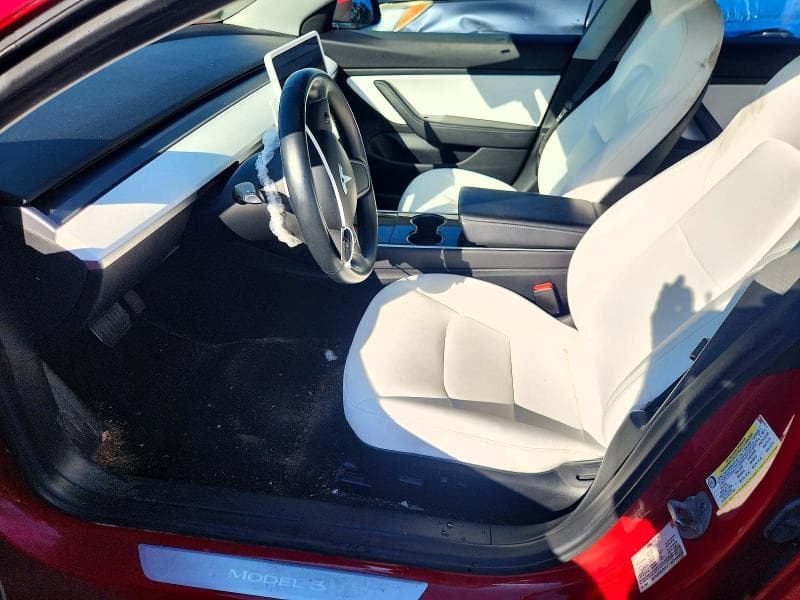 2018 TESLA MODEL 3 7