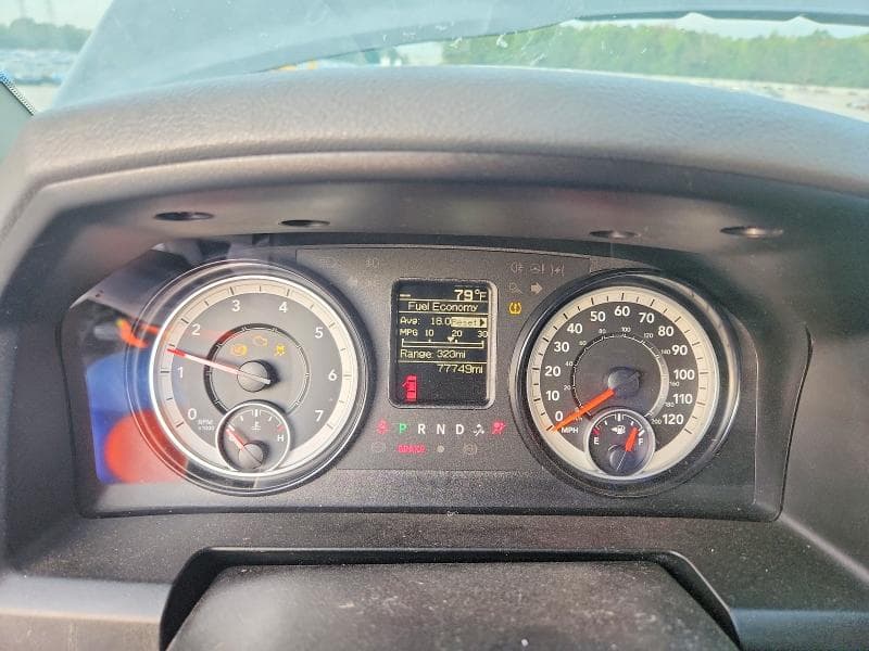 2019 RAM 1500 CLASSIC SLT 9