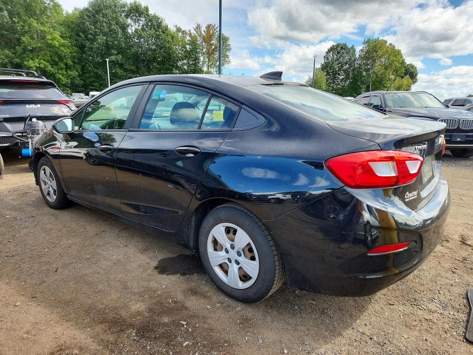 2018 CHEVROLET CRUZE LS 2