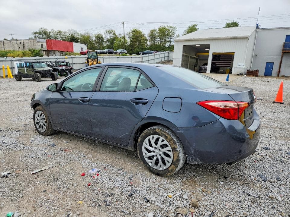 2017 TOYOTA COROLLA LE 2