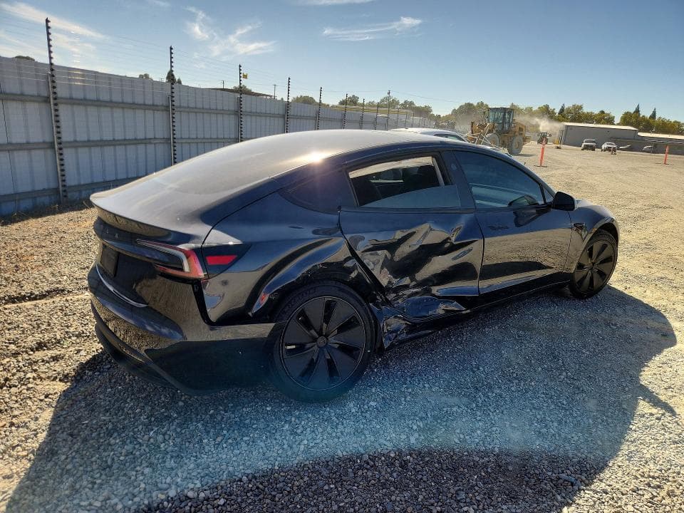2024 TESLA MODEL 3 3