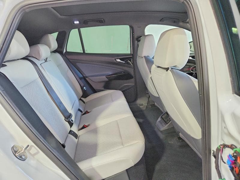 2021 VOLKSWAGEN ID.4 PRO S 11