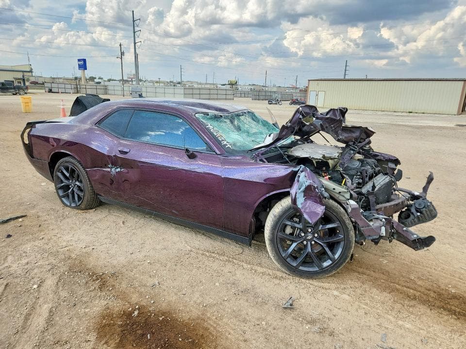 2021 DODGE CHALLENGER R/T 4