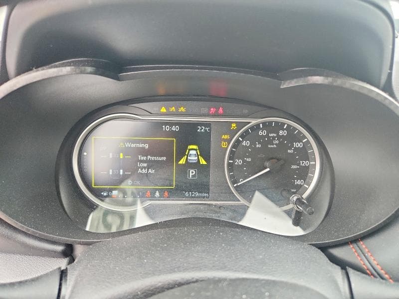 2025 NISSAN VERSA SR 9
