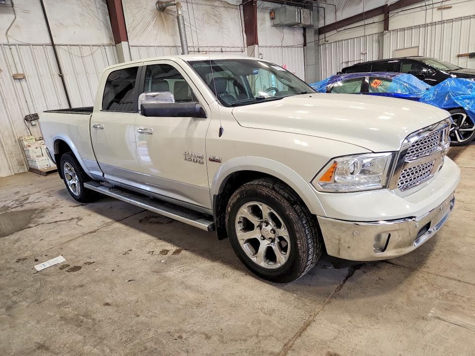 2018 RAM 1500 LARAMIE 4