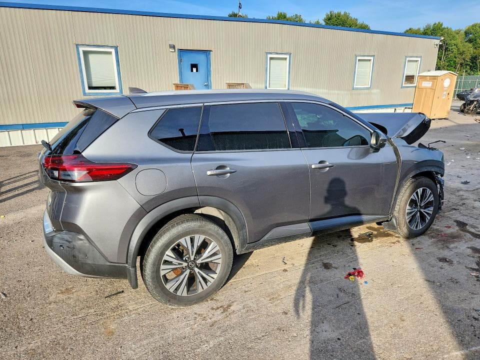 2021 NISSAN ROGUE SV 3