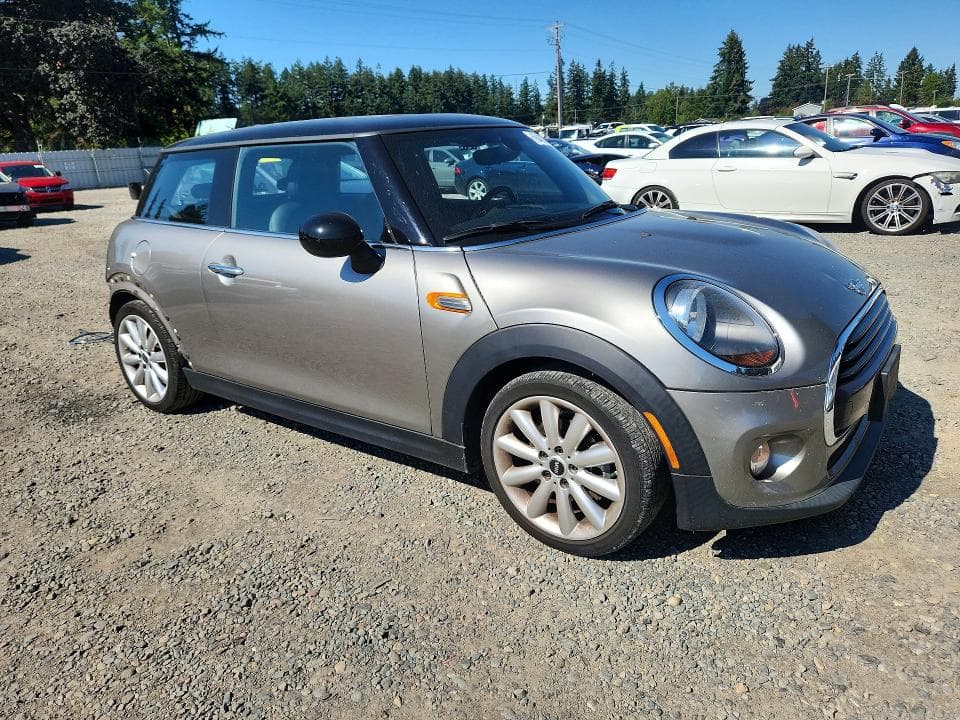 2019 MINI COOPER 4
