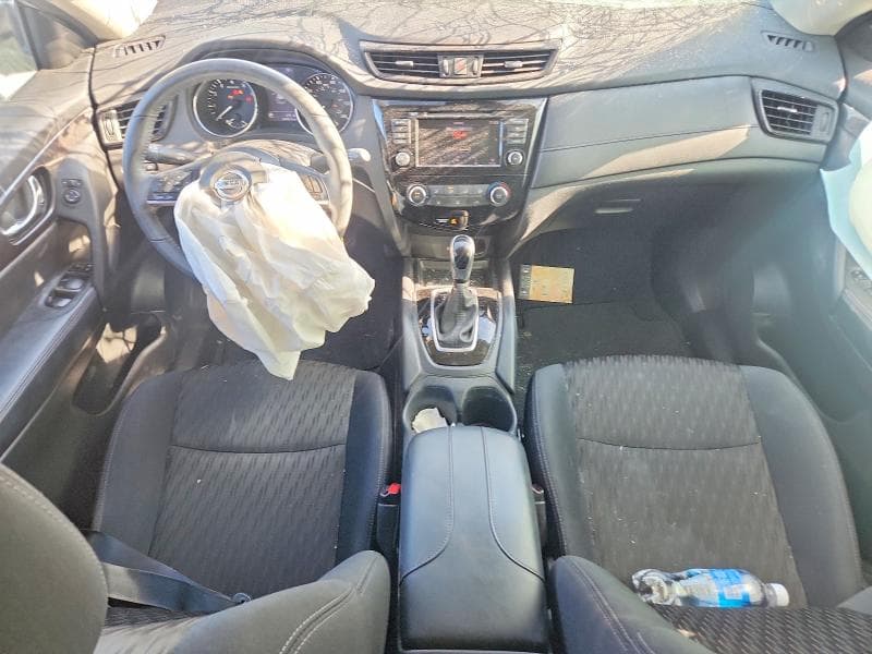 2019 NISSAN ROGUE S 8