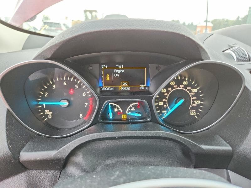 2017 FORD ESCAPE SE 9