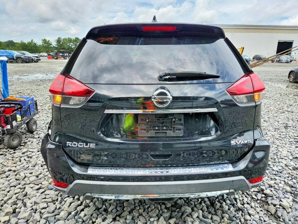2018 NISSAN ROGUE SV 6