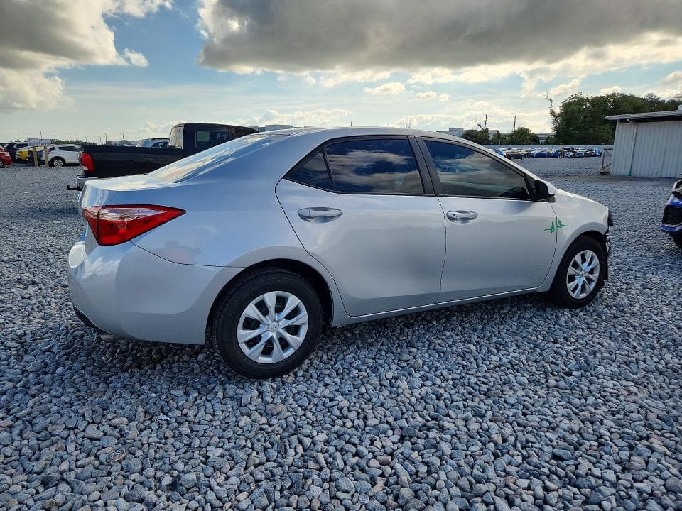 2019 TOYOTA COROLLA L 3
