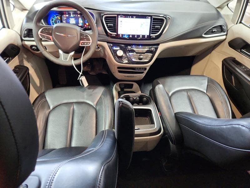 2023 CHRYSLER PACIFICA HYBRID TOURING L 8