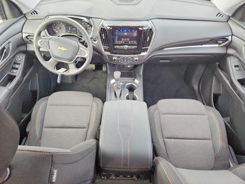 2021 CHEVROLET TRAVERSE LS 8