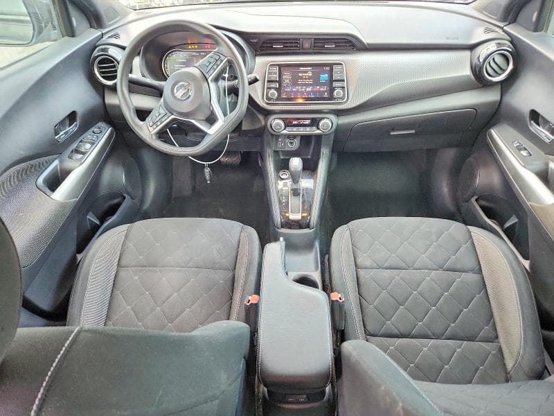 2020 NISSAN KICKS SV 8