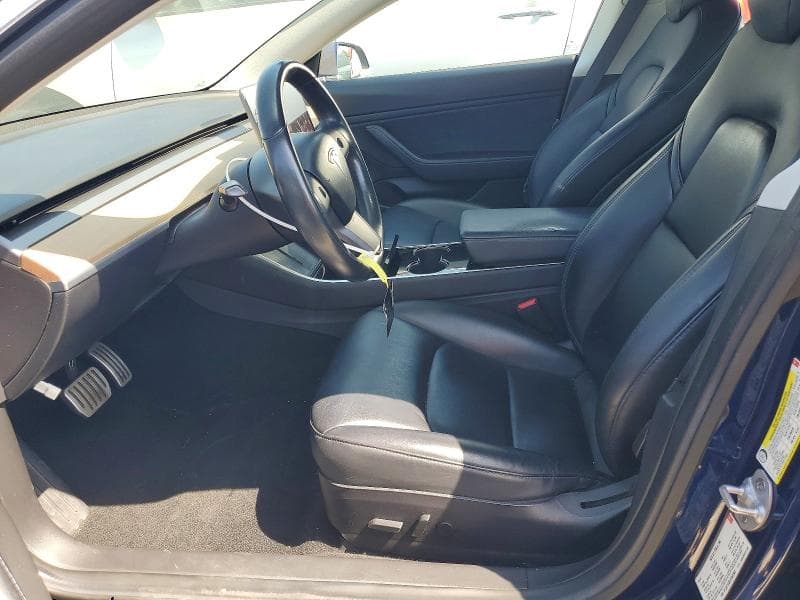2018 TESLA MODEL 3 7