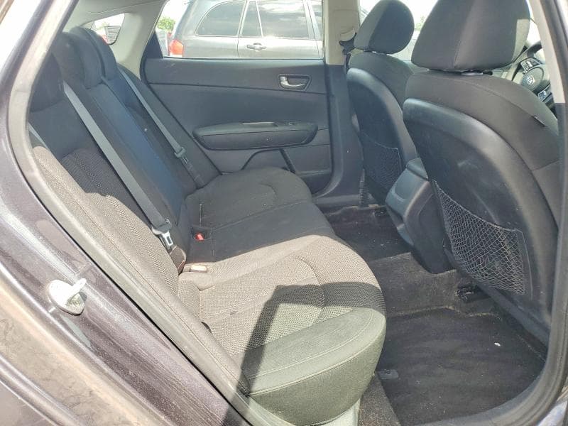 2019 KIA OPTIMA LX 10