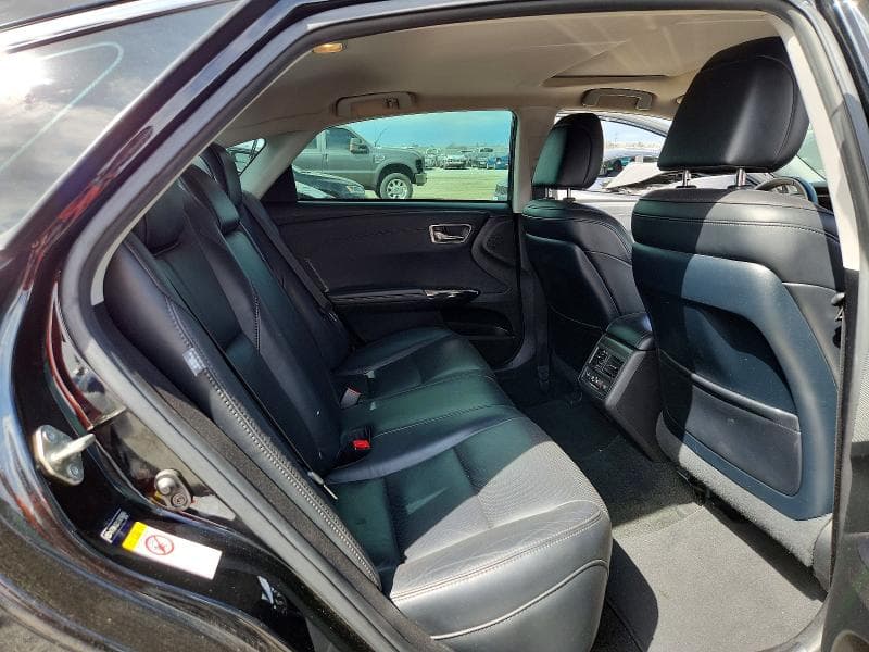 2018 TOYOTA AVALON LIMITED 10