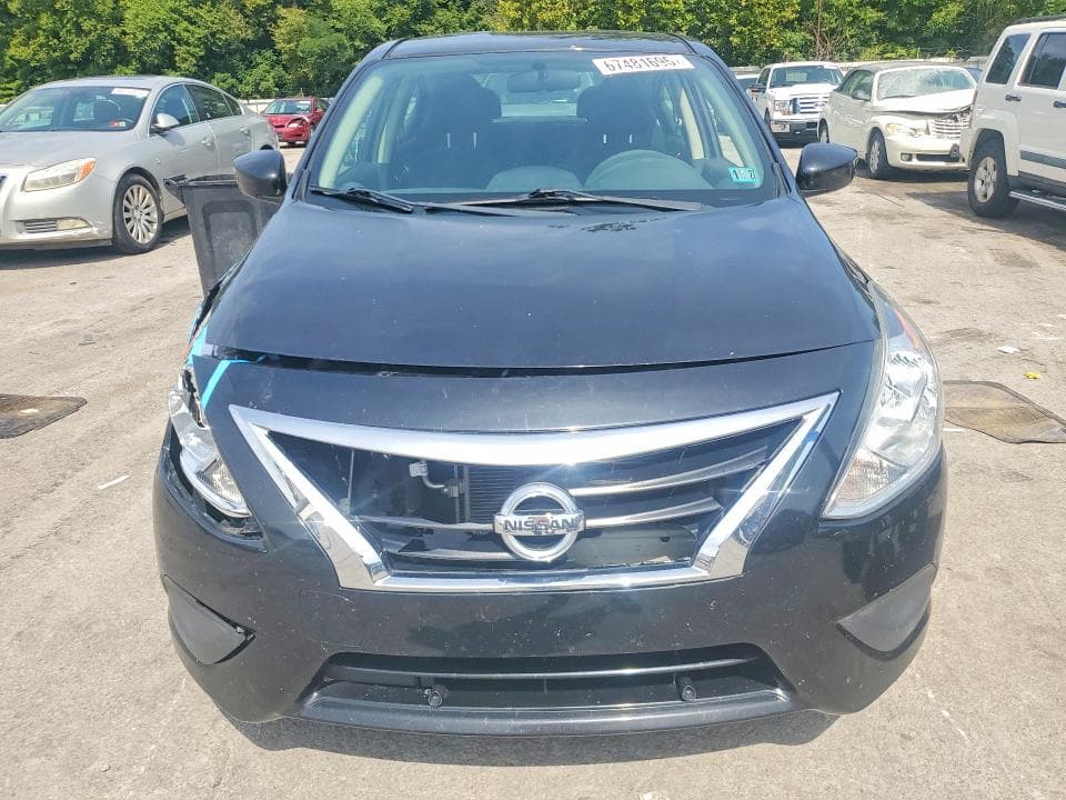 2017 NISSAN VERSA 1.6 SV 5