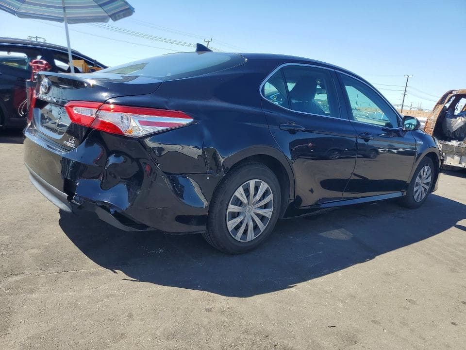 2020 TOYOTA CAMRY HYBRID BASE 3