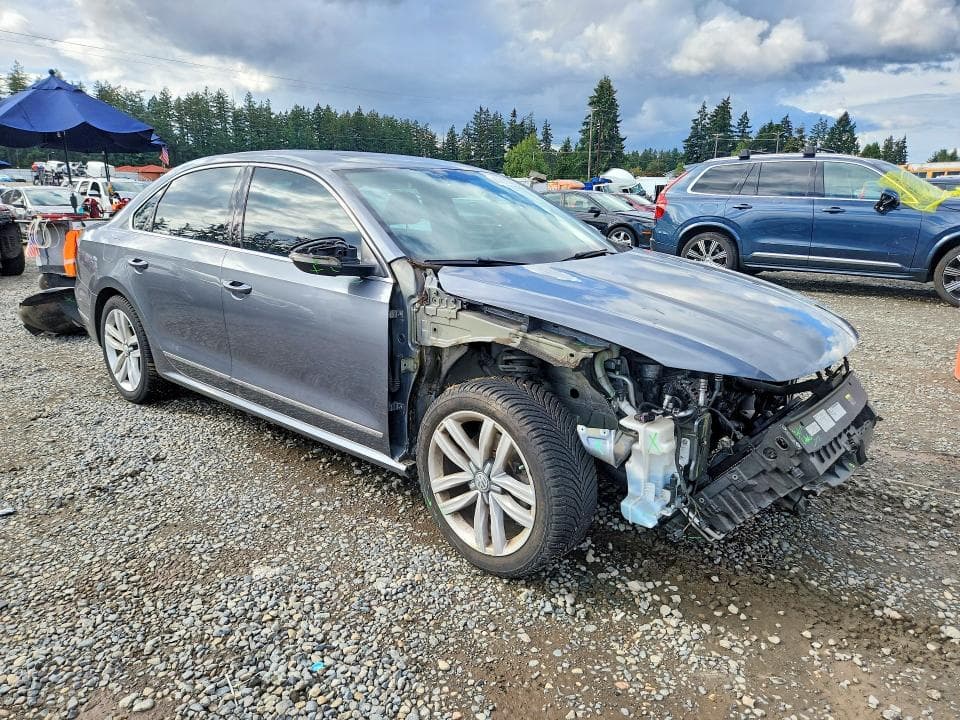 2017 VOLKSWAGEN PASSAT SE 4