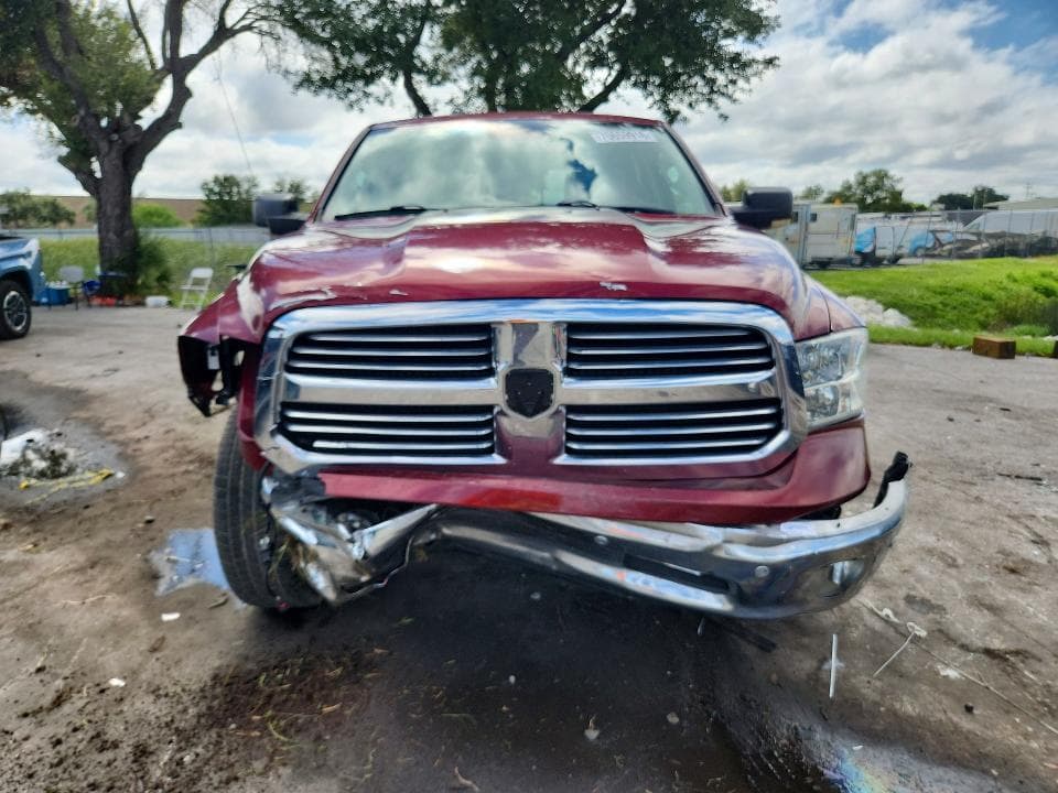 2017 RAM 1500 SLT 5