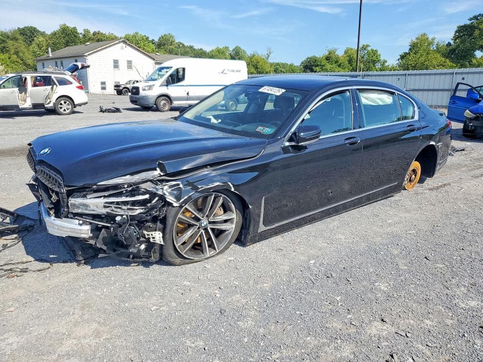 2022 BMW 750 XI - 1