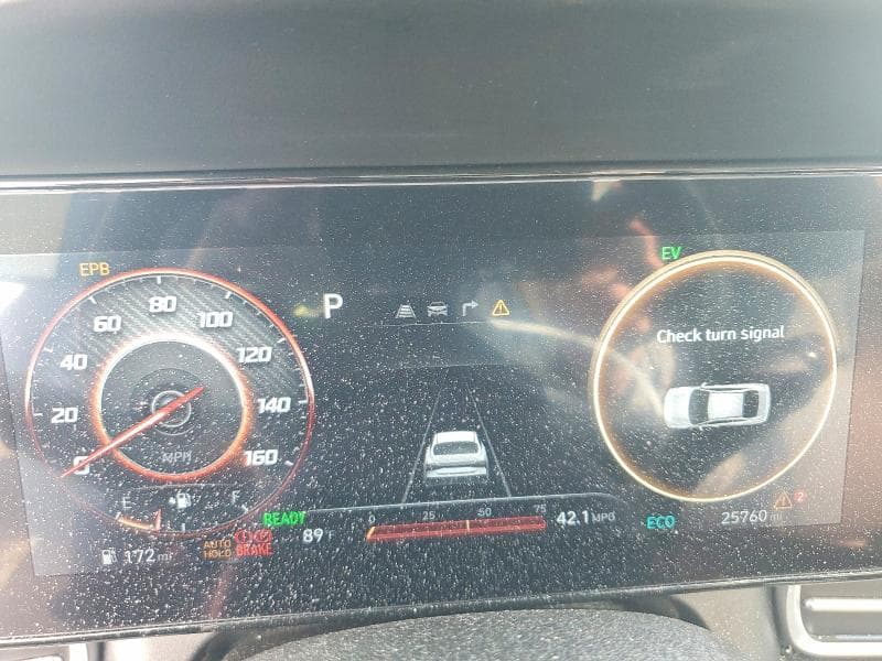 2025 HYUNDAI ELANTRA LIMITED 9