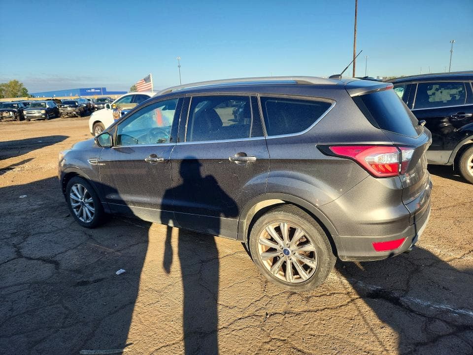 2017 FORD ESCAPE TITANIUM 2