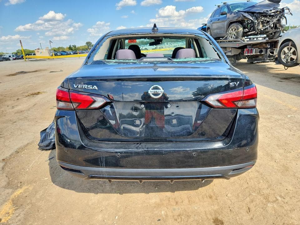 2021 NISSAN VERSA SV 6